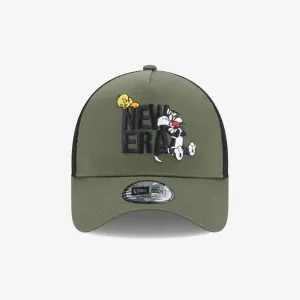 New Era | WARNER BROTHERS SYLVESTER AND TWEETIE PIE GREEN A-FRAME TRUCKER CAP