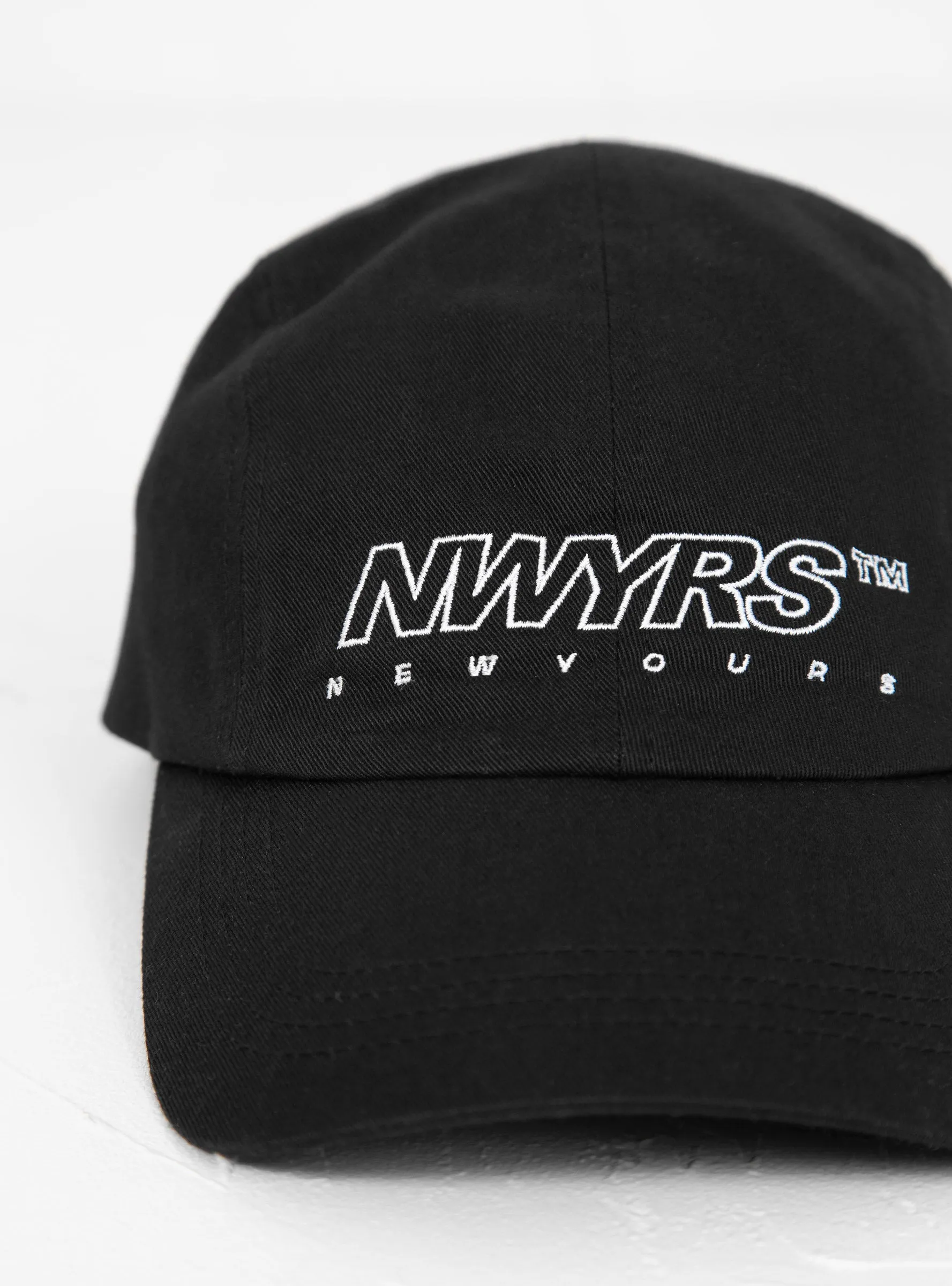 NEWYOURS TM Jet Cap Black