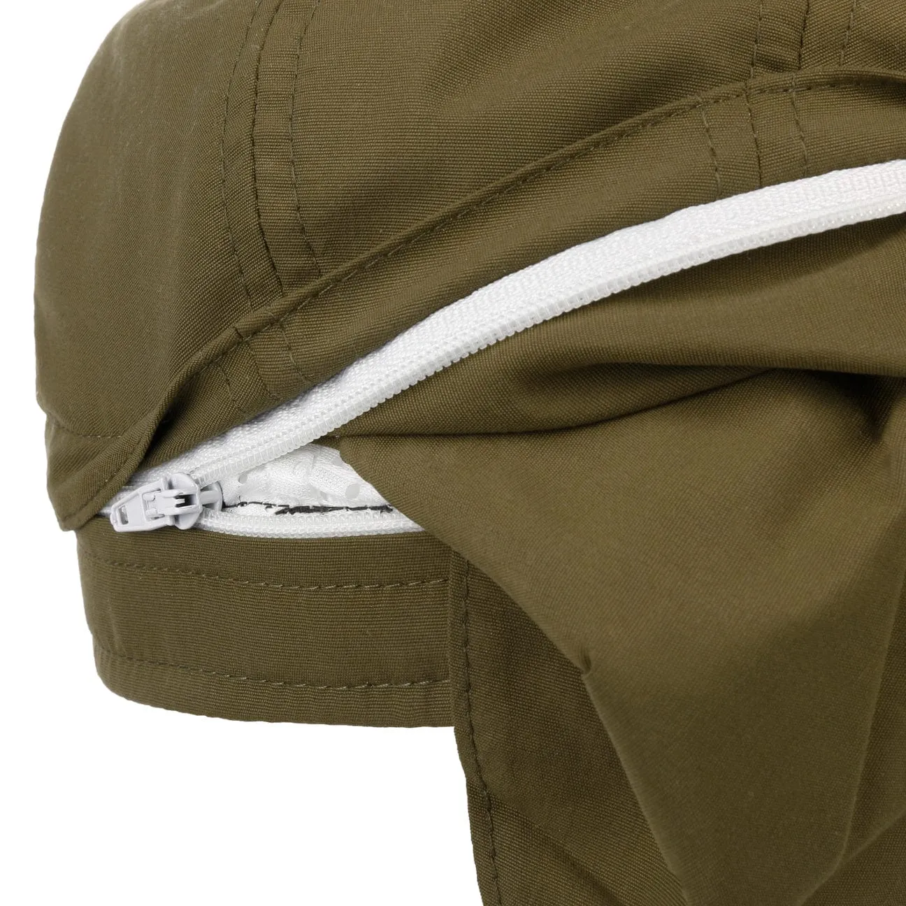 Robben Coolmax Cap with Neck Protection by Mayser
