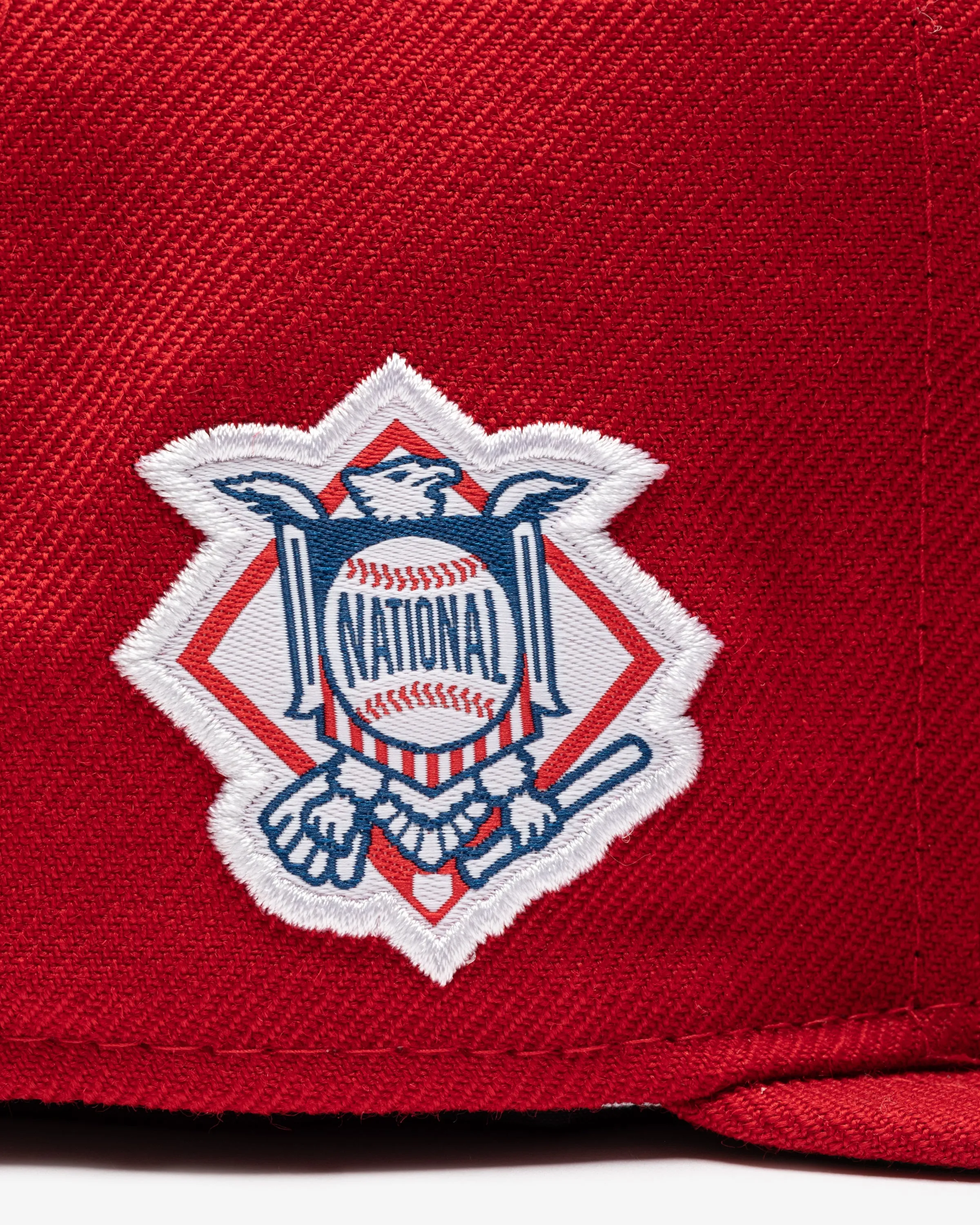 UNDEFEATED X NE X MLB FITTED - CINCINNATI REDS