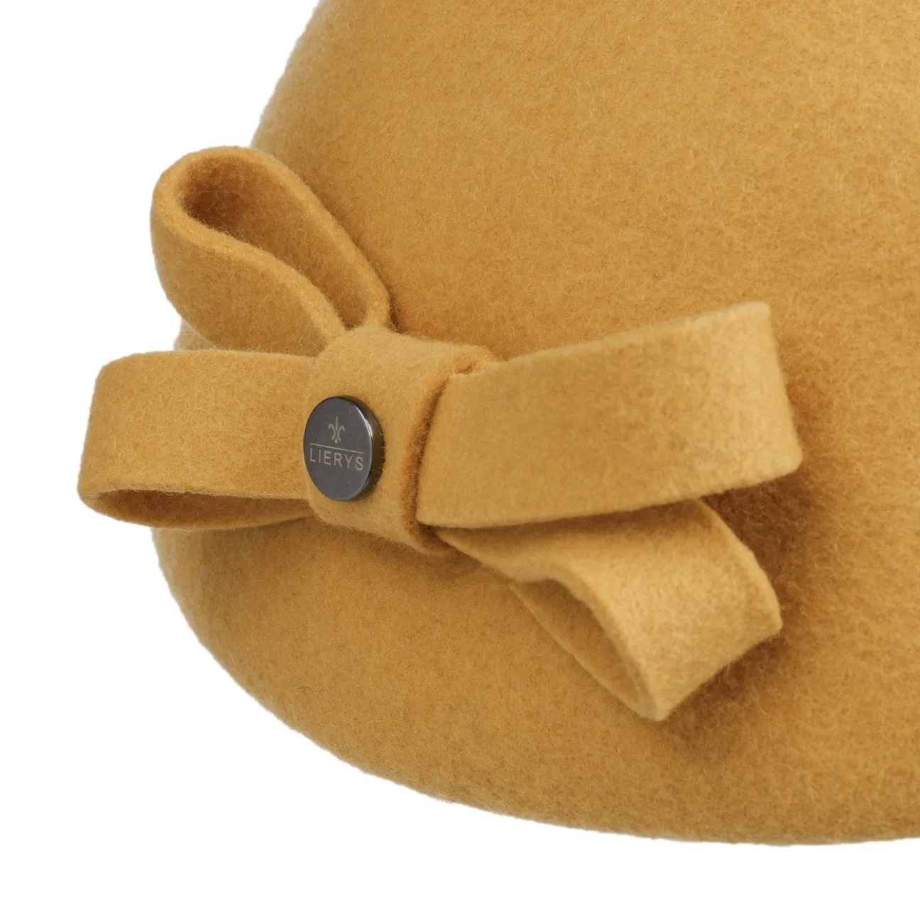 Wool Beret With Loop by Lierys